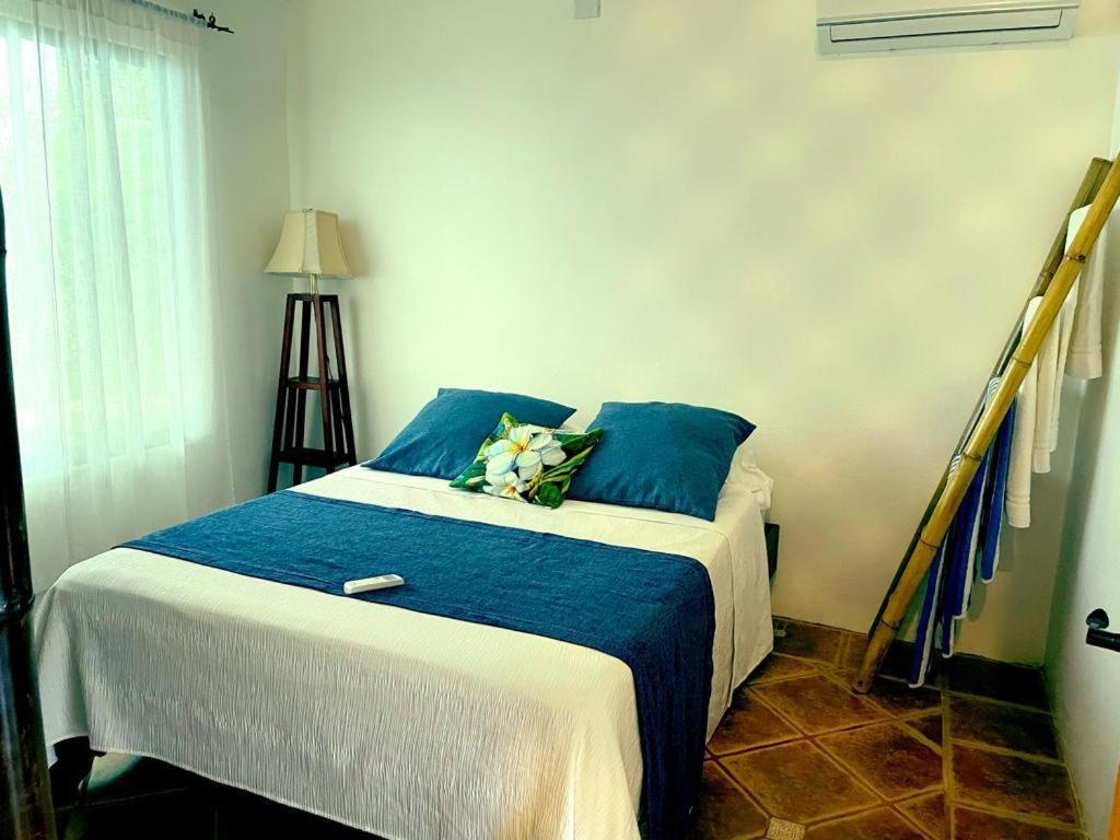 The Scarlet Villas Ojochal Exterior foto