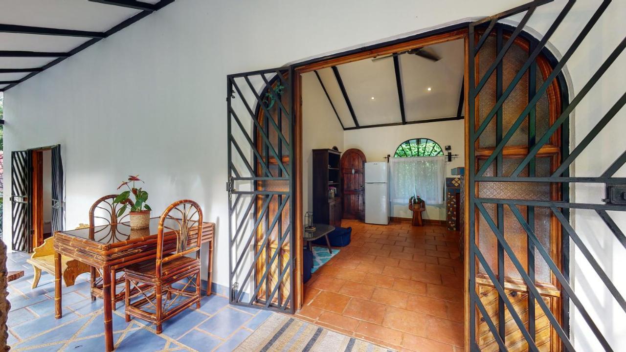 The Scarlet Villas Ojochal Exterior foto
